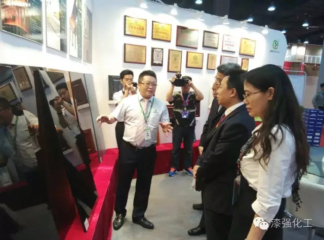 漆強資訊_中國國際中小企業博覽會事務局局長何佐賢